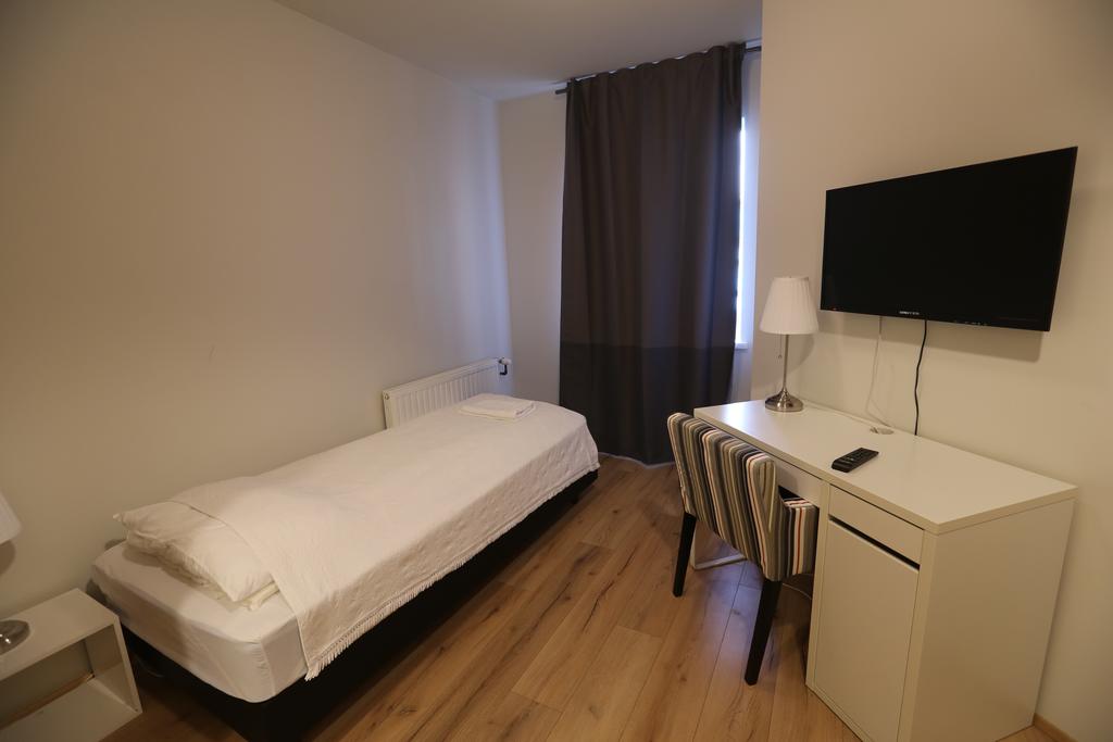 100 Iceland Hotel
