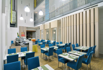 Atrium Fashion Hotel