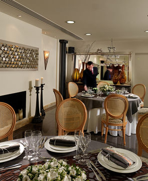 Best Western Plus Embassy Hotel