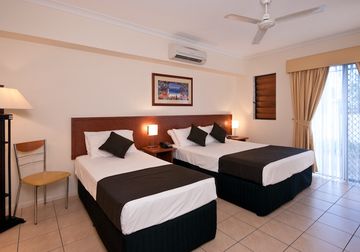 Cairns Queens Court