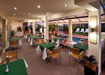 Cairns Queens Court