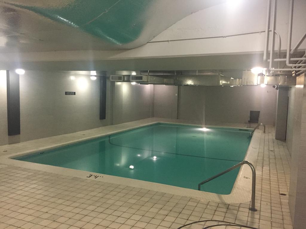 Century Plaza Hotel & Spa