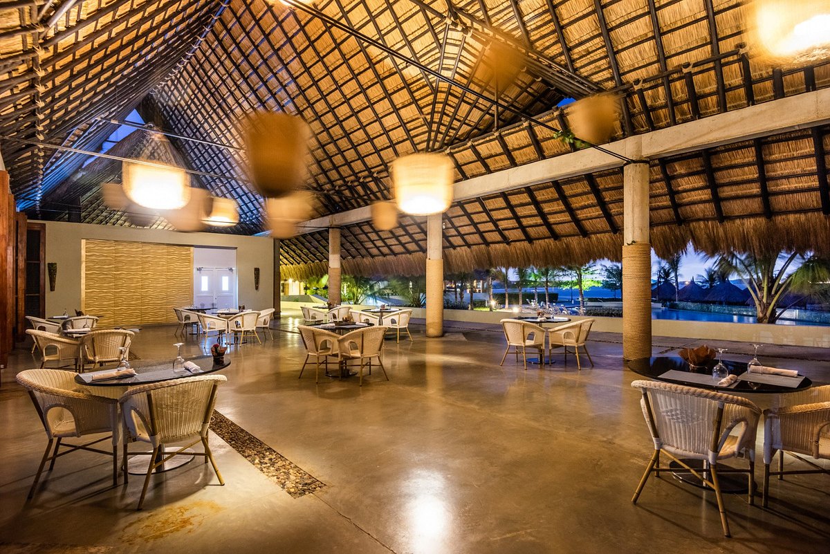 Conrad Cartagena by Hilton