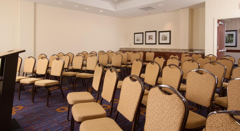 Courtyard Miami in Coral Gables by Marriott