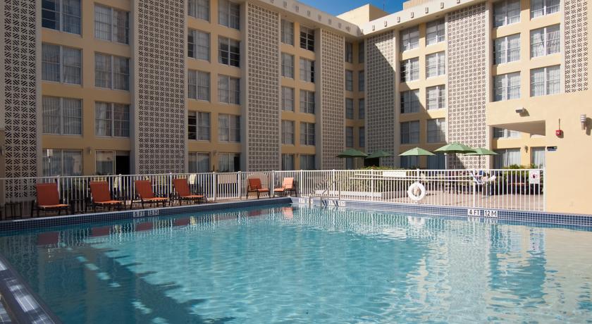 Courtyard Miami in Coral Gables by Marriott