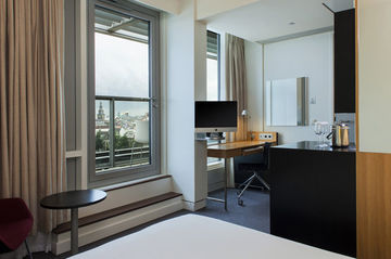DoubleTree by Hilton Hotel Amsterdam Centraal Station