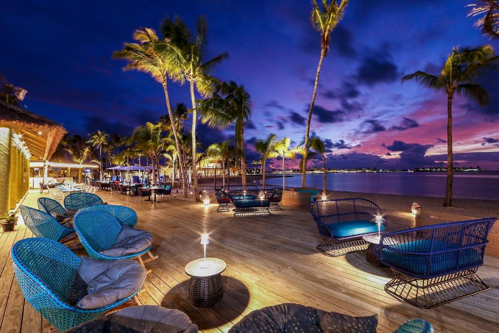 Hard Rock Hotel Maldives