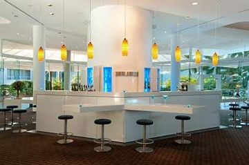 Hilton Cairns