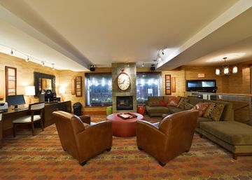Hotel Belmont Vancouver (Formerly Comfort Inn)