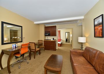 Hotel Belmont Vancouver (Formerly Comfort Inn)