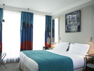 Hotel Les Matins de Paris