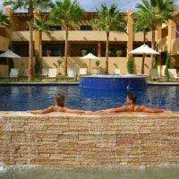 Los Patios Hotel