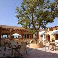 Los Patios Hotel