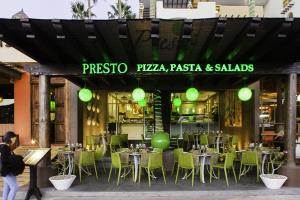 Marina Fiesta Resort & Spa, A La Carte