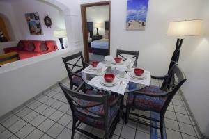 Marina Fiesta Resort & Spa, A La Carte
