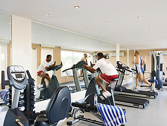 Mercure Grand Hotel Doha City Centre