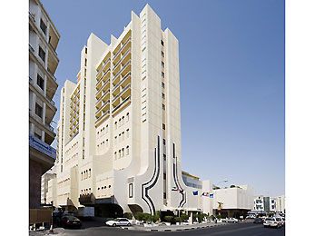 Mercure Grand Hotel Doha City Centre
