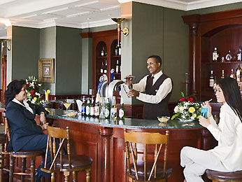 Mercure Grand Hotel Doha City Centre