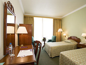 Mercure Grand Hotel Doha City Centre