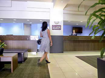 Mercure Grosvenor Hotel Adelaide