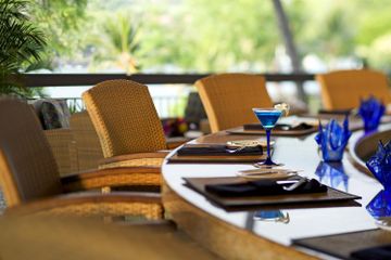 Outrigger Kona Resort and Spa (Formerly Sheraton)