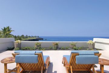 Outrigger Kona Resort and Spa (Formerly Sheraton)