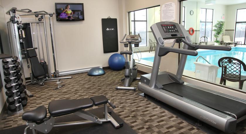 Quality Inn & Suites Brossard
