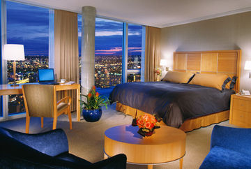 Sheraton Vancouver Wall Centre