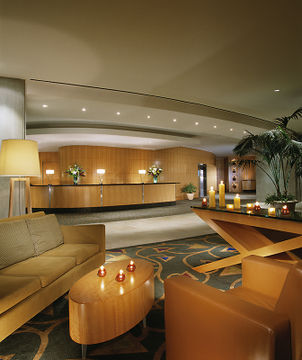 Sheraton Vancouver Wall Centre