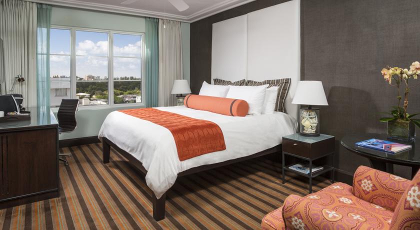 The Palms Hotel & Spa