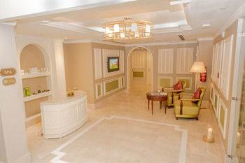 Warwick Doha Hotel