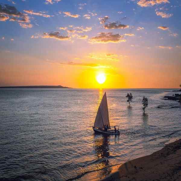 1000 Views of Madagascar