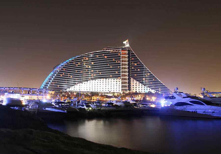 Dazzling Dubai