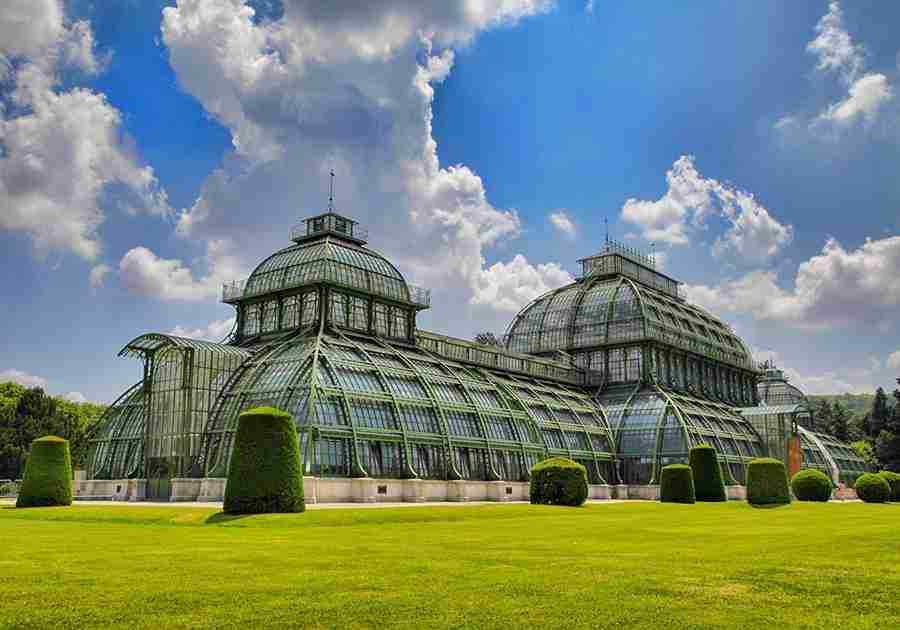 Vienna - Palm house beautiful well