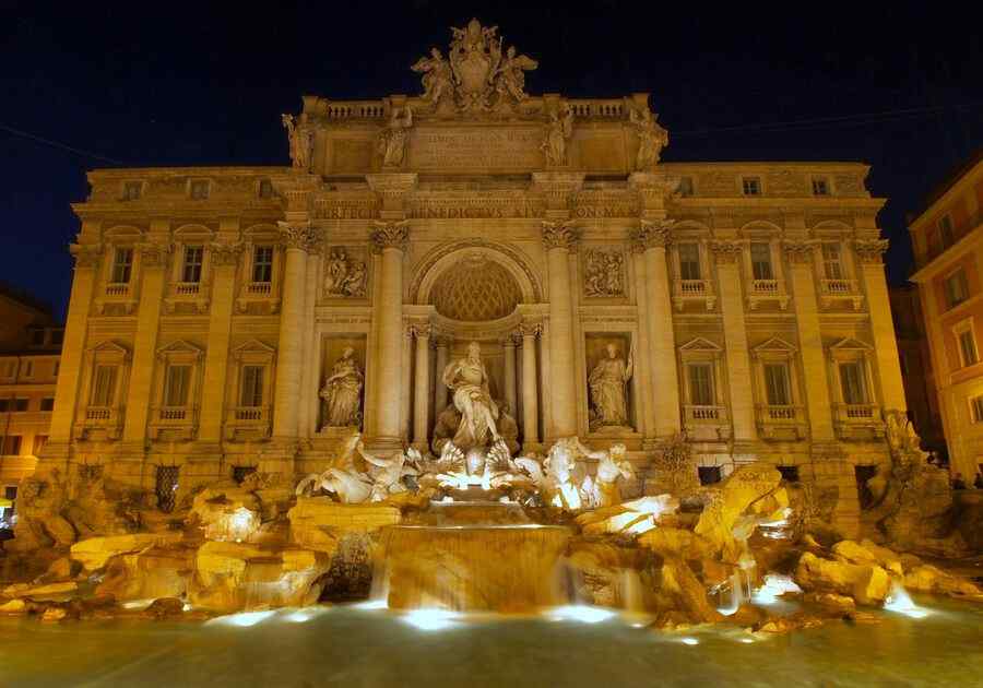 Trevi Fountain