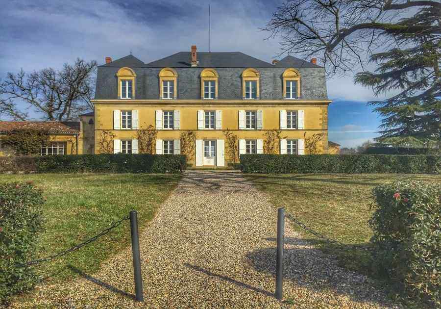 chateau