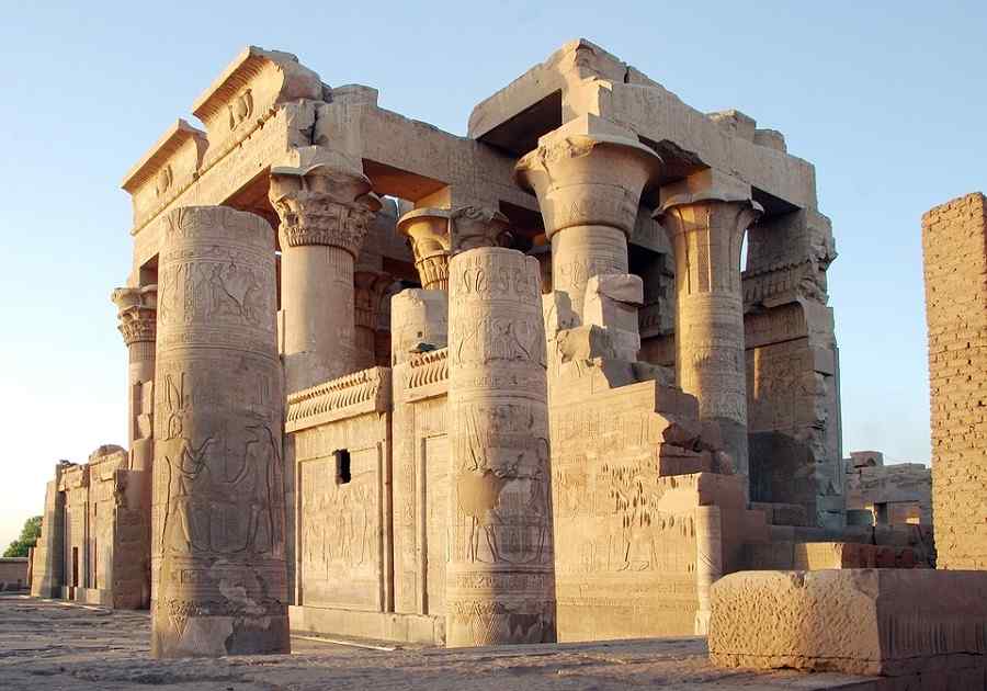 Kom-OmboTemple
