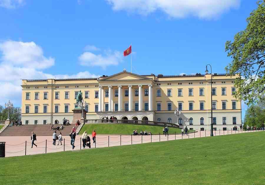 Oslo - Royal Palace